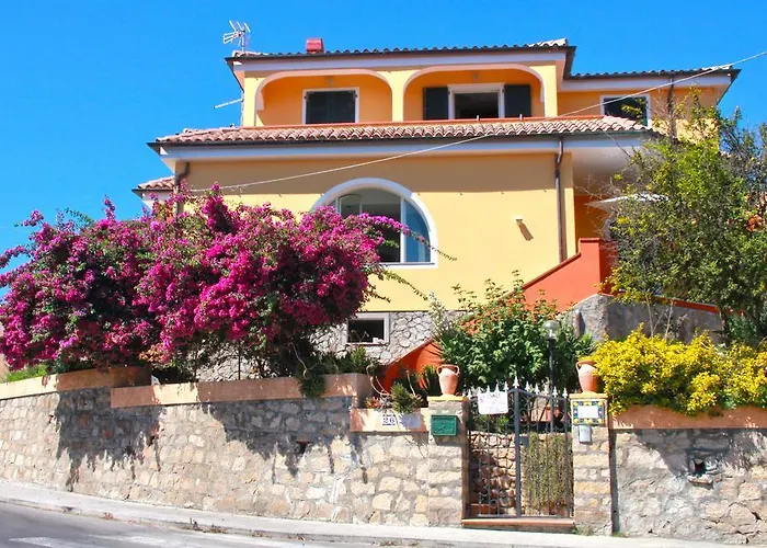 Villa Le Bougainvillea